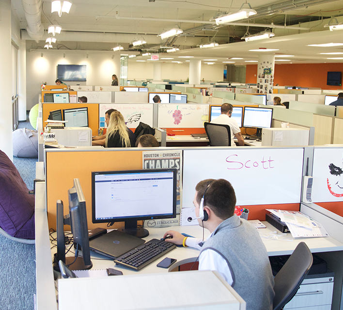 On-Demand Call Center and Live Chat